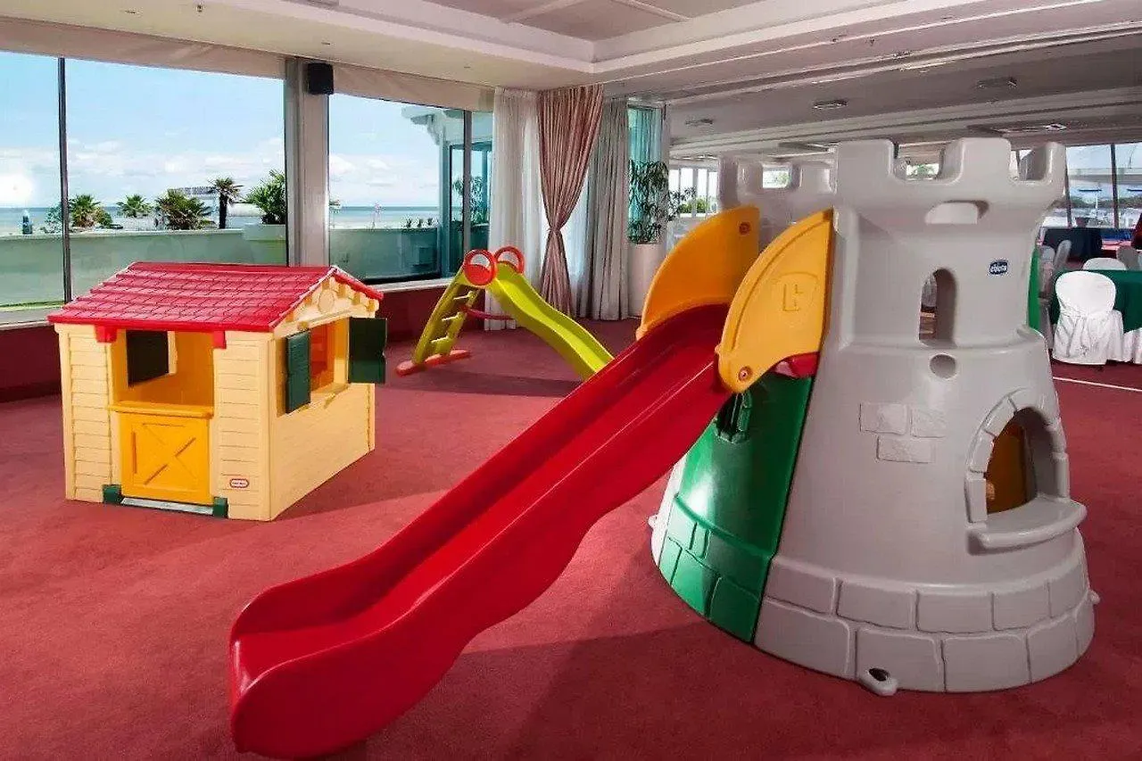 Hotel Mediterraneo Riccione