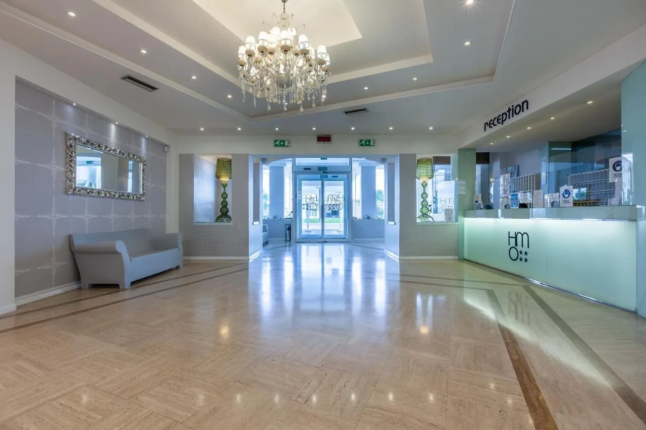 Hotel Mediterraneo Riccione 4*,  Italie