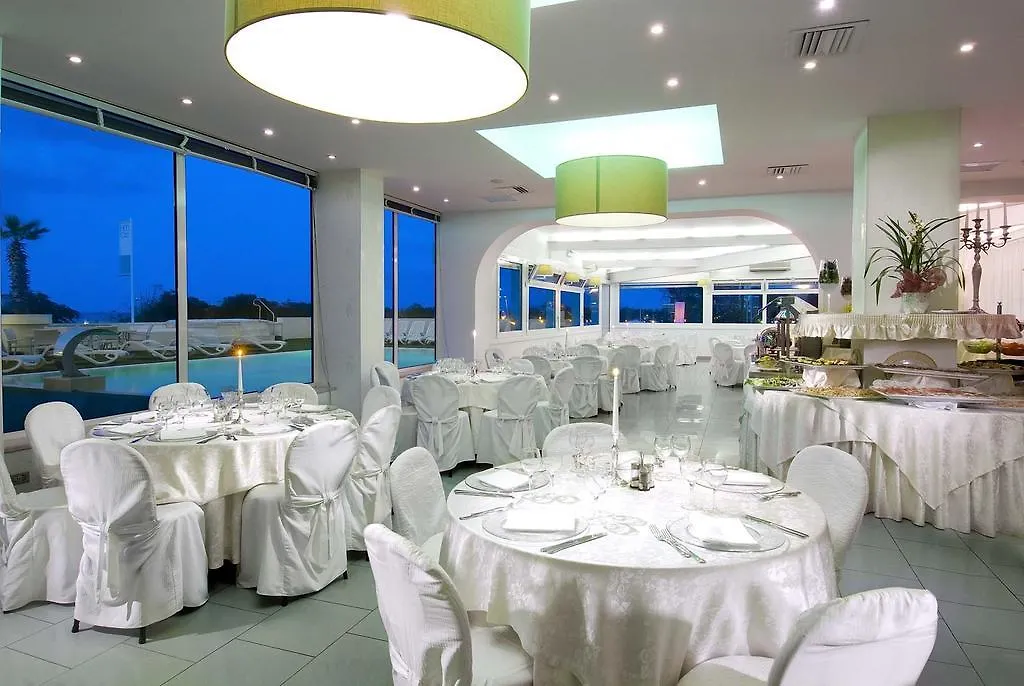 ****  Hotel Mediterraneo Riccione Italien