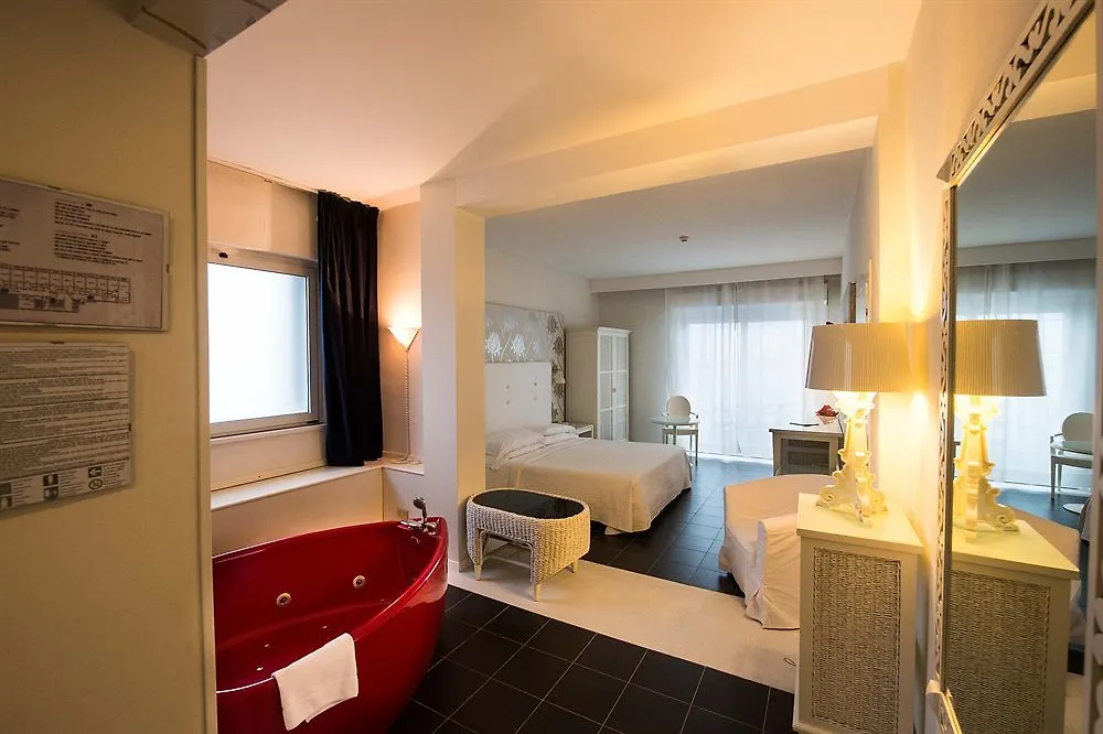 Hotel Mediterraneo Riccione