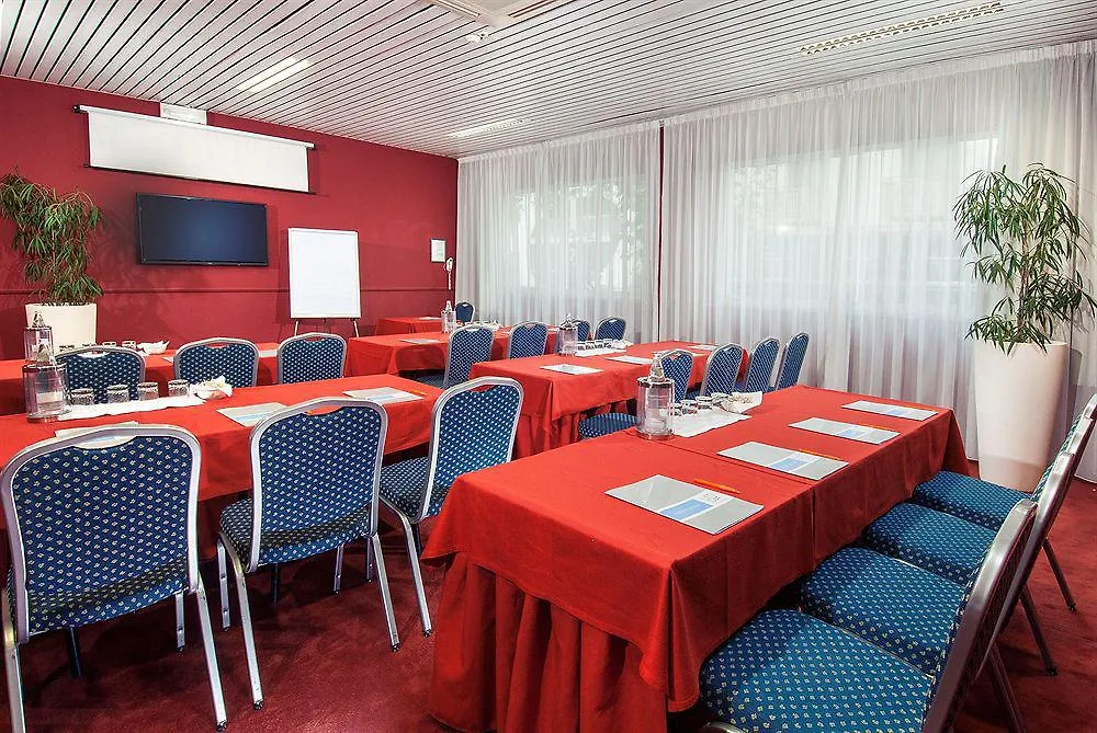 ריצ'יונה Hotel Mediterraneo
